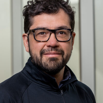 Headshot of Victor Zavala